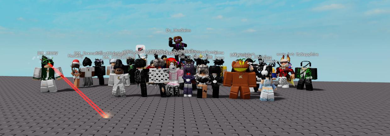 Discovery splash banner for DONATION MADNESS Discord server